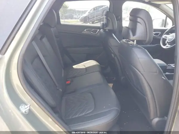 5XYK6CAF3PG136039 2023 KIA SPORTAGE - Image 8