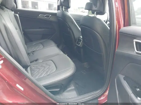 5XYK6CAF4PG075333 2023 KIA SPORTAGE - Image 8