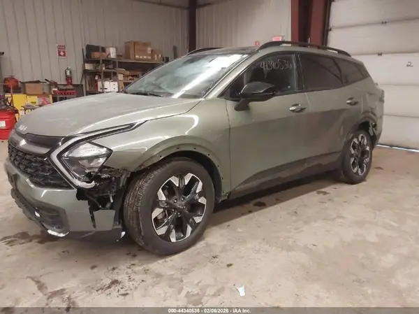 5XYK6CAF4PG097591 2023 KIA SPORTAGE - Image 2
