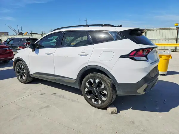 5XYK6CAF4PG104734 2023 KIA SPORTAGE - Image 2
