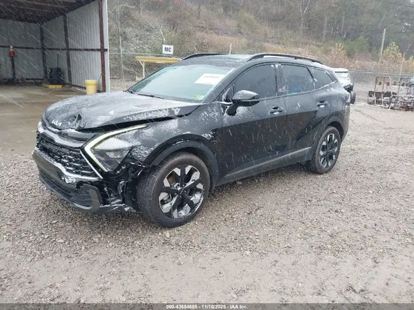 5XYK6CAF4PG110419 2023 KIA SPORTAGE - Image 2