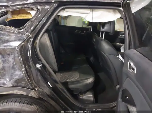 5XYK6CAF4PG124787 2023 KIA SPORTAGE - Image 8