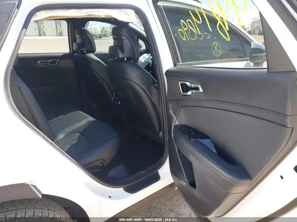 5XYK6CAF5PG055494 2023 KIA SPORTAGE - Image 8