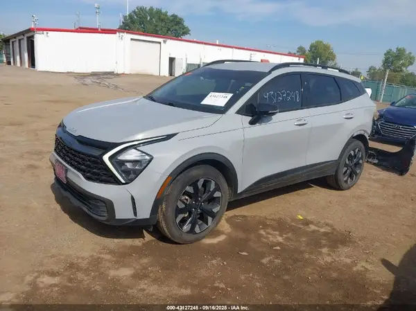 5XYK6CAF5PG084204 2023 KIA SPORTAGE - Image 2