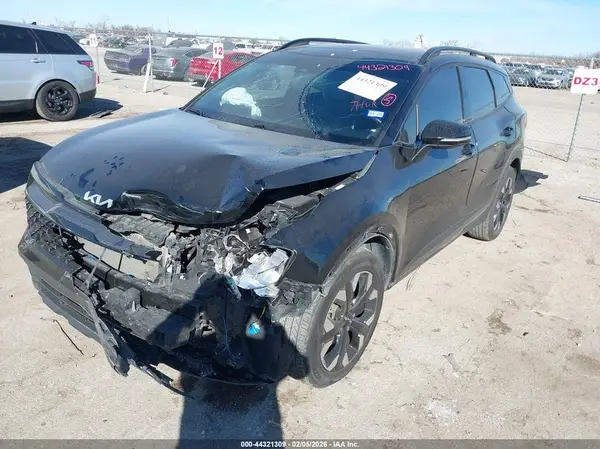 5XYK6CAF5PG114432 2023 KIA SPORTAGE - Image 2