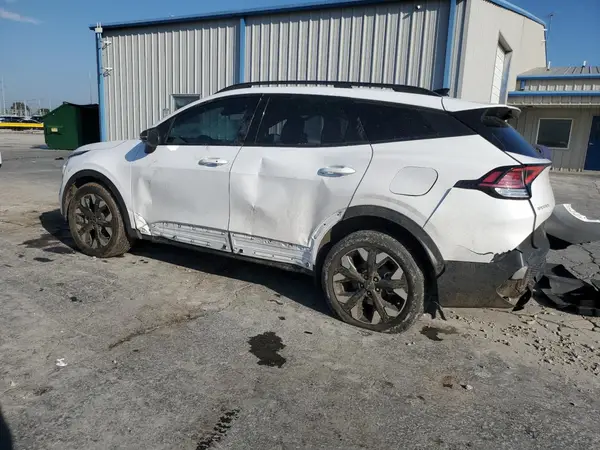 5XYK6CAF6PG025131 2023 KIA SPORTAGE - Image 2