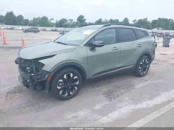 5XYK6CAF6PG036033 2023 KIA SPORTAGE - Image 2