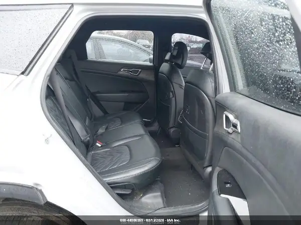 5XYK6CAF6PG057738 2023 KIA SPORTAGE - Image 8