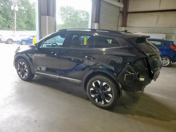 5XYK6CAF6PG137766 2023 KIA SPORTAGE - Image 2