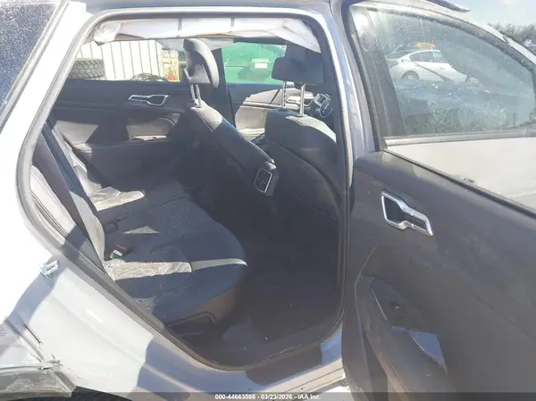 5XYK6CAF7PG009133 2023 KIA SPORTAGE - Image 8