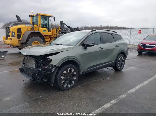 5XYK6CAF7PG017894 2023 KIA SPORTAGE - Image 2