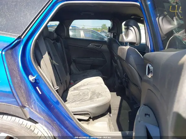 5XYK6CAF7PG085659 2023 KIA SPORTAGE - Image 8
