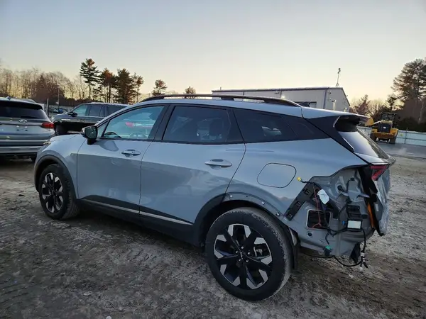 5XYK6CAF7PG138182 2023 KIA SPORTAGE - Image 2