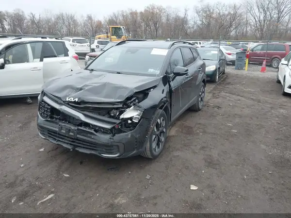 5XYK6CAF8PG016690 2023 KIA SPORTAGE - Image 2