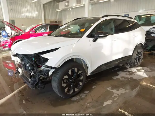 5XYK6CAF8PG043727 2023 KIA SPORTAGE - Image 2