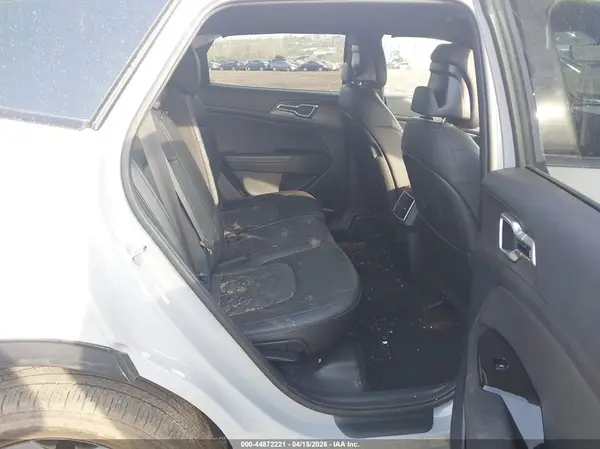 5XYK6CAF8PG101688 2023 KIA SPORTAGE - Image 8