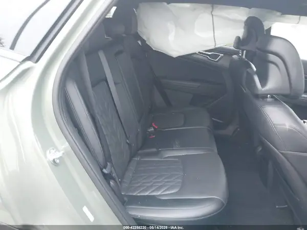 5XYK6CAF8PG108446 2023 KIA SPORTAGE - Image 8