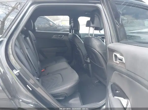 5XYK6CAF8PG118295 2023 KIA SPORTAGE - Image 8