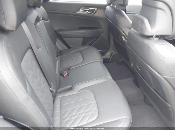 5XYK6CAF9PG005133 2023 KIA SPORTAGE - Image 8