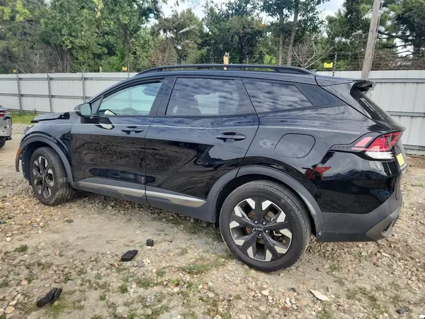 5XYK6CAF9PG022711 2023 KIA SPORTAGE - Image 2