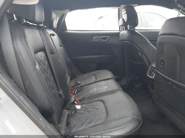 5XYK6CAF9PG039461 2023 KIA SPORTAGE - Image 8