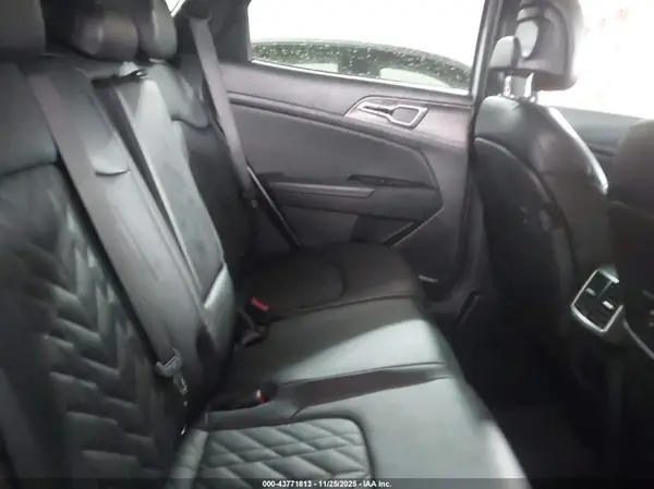 5XYK6CAF9PG046426 2023 KIA SPORTAGE - Image 8
