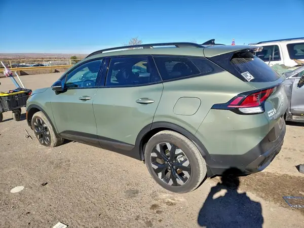 5XYK6CAF9PG111551 2023 KIA SPORTAGE - Image 2