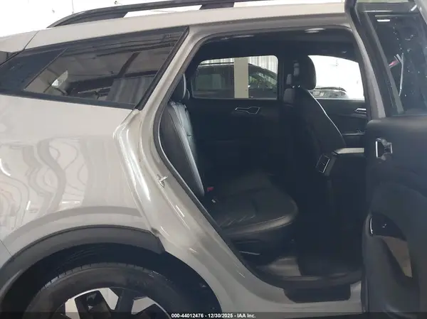5XYK6CAF9PG120444 2023 KIA SPORTAGE - Image 8
