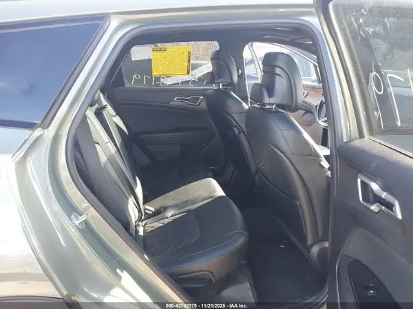 5XYK6CAFXPG050565 2023 KIA SPORTAGE - Image 8