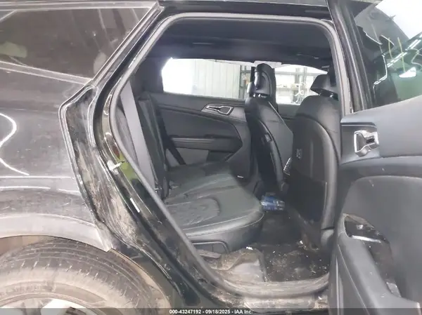 5XYK6CAFXPG104057 2023 KIA SPORTAGE - Image 8