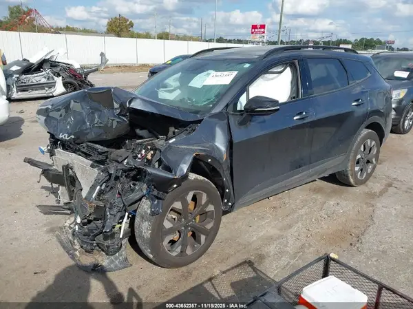 5XYK6CDF0RG143366 2024 KIA SPORTAGE - Image 2