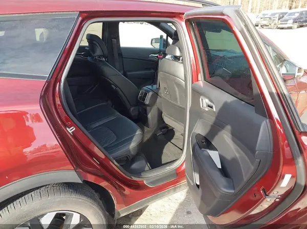5XYK6CDF0RG147465 2024 KIA SPORTAGE - Image 8