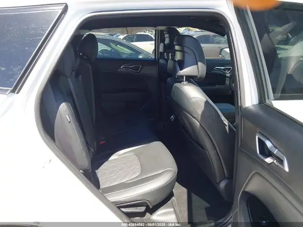 5XYK6CDF0RG212489 2024 KIA SPORTAGE - Image 8