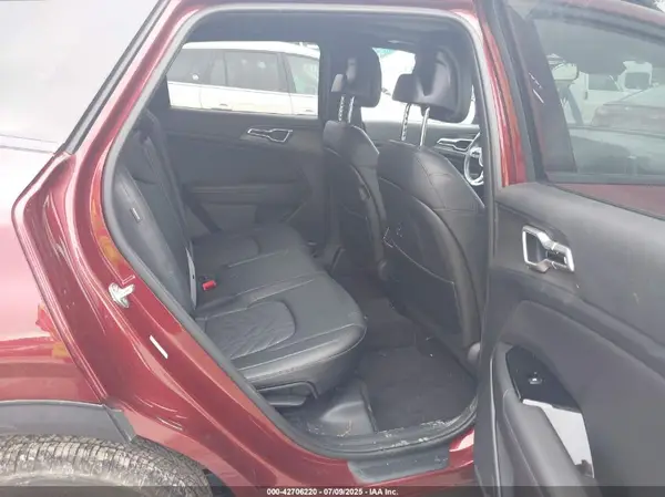 5XYK6CDF1RG161276 2024 KIA SPORTAGE - Image 8