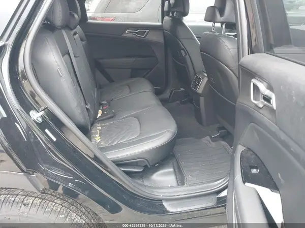 5XYK6CDF1RG215305 2024 KIA SPORTAGE - Image 8