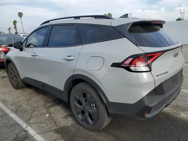5XYK6CDF1SG289393 2025 KIA SPORTAGE - Image 2