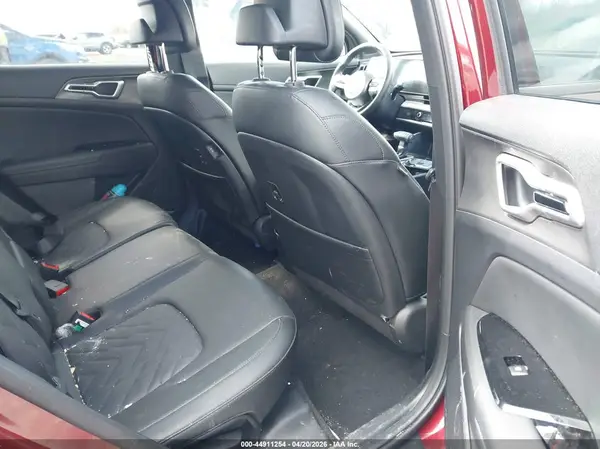 5XYK6CDF2SG279195 2025 KIA SPORTAGE - Image 8