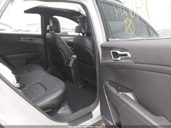 5XYK6CDF3RG146214 2024 KIA SPORTAGE - Image 8