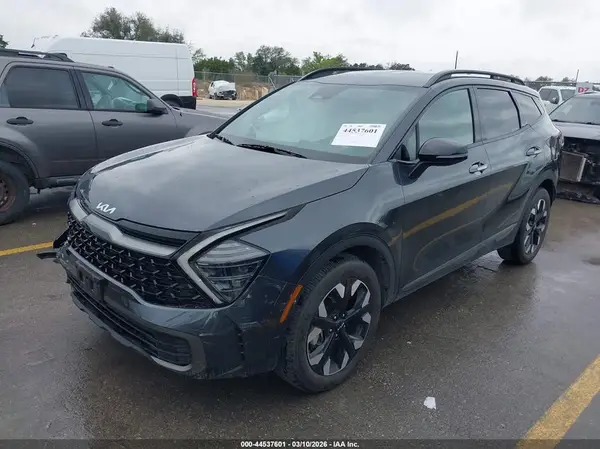 5XYK6CDF3RG191833 2024 KIA SPORTAGE - Image 2