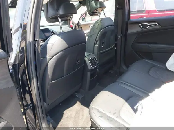 5XYK6CDF3RG204208 2024 KIA SPORTAGE - Image 8