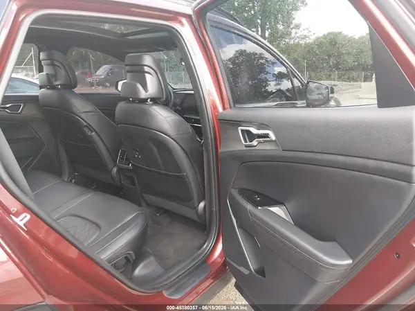 5XYK6CDF3RG223115 2024 KIA SPORTAGE - Image 8