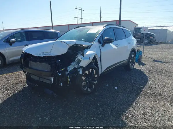 5XYK6CDF3RG230694 2024 KIA SPORTAGE - Image 2