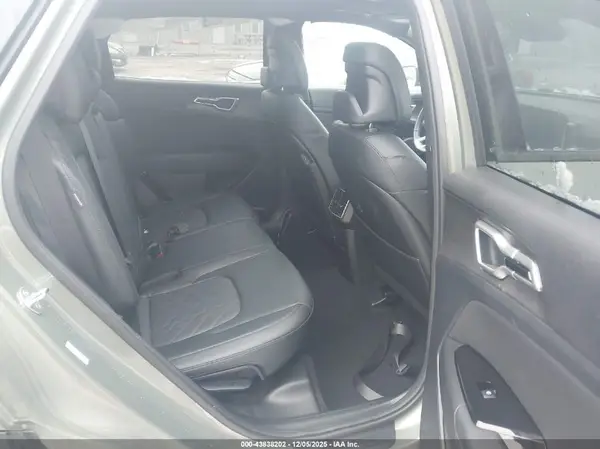 5XYK6CDF3SG242396 2025 KIA SPORTAGE - Image 8