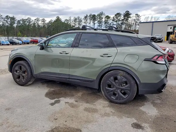 5XYK6CDF3SG298421 2025 KIA SPORTAGE - Image 2