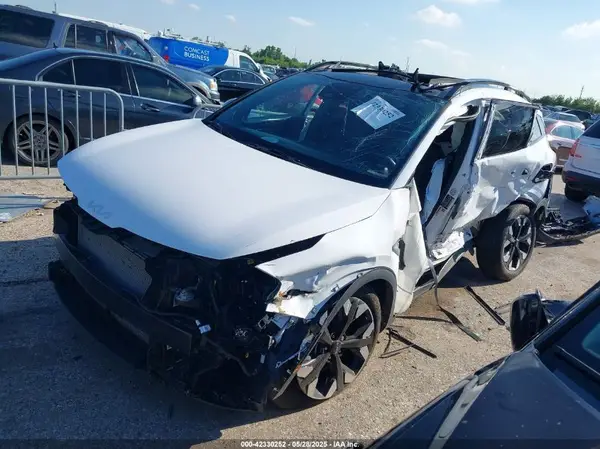 5XYK6CDF4RG141510 2024 KIA SPORTAGE - Image 2