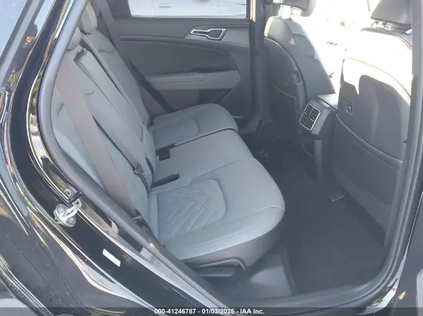 5XYK6CDF4RG187659 2024 KIA SPORTAGE - Image 8