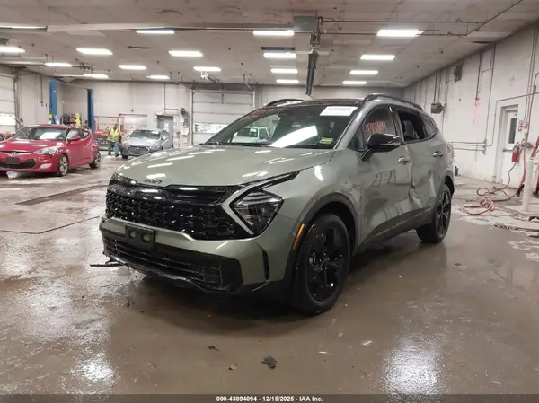 5XYK6CDF4SG250846 2025 KIA SPORTAGE - Image 2