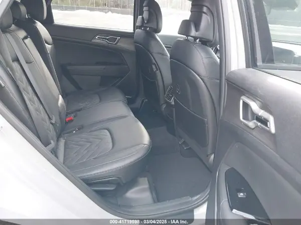 5XYK6CDF5RG164343 2024 KIA SPORTAGE - Image 8