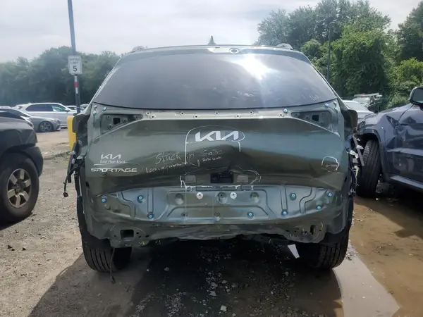 2024 KIA SPORTAGE auction photo 6