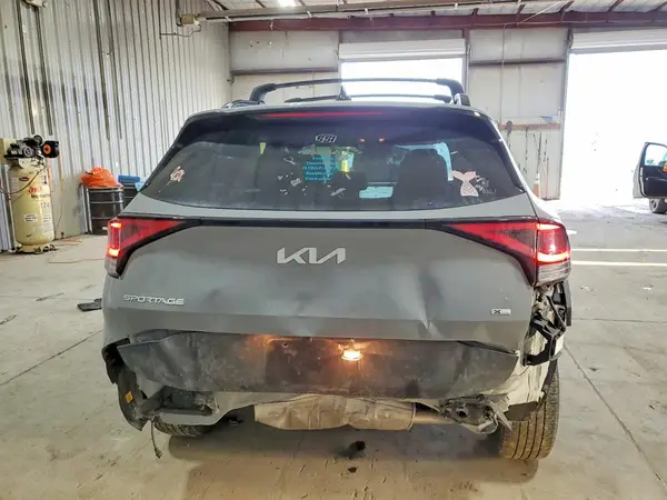 2024 KIA SPORTAGE auction photo 6